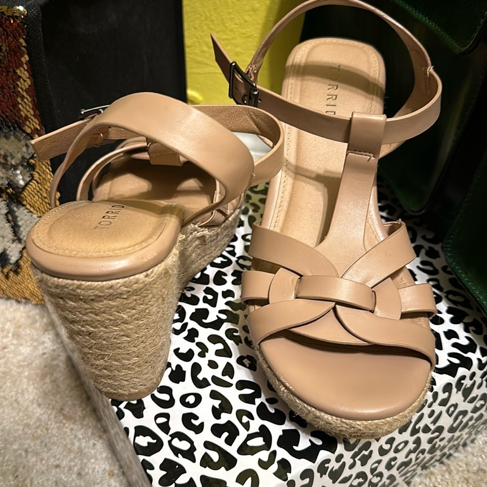 Torrid Khaki Faux Leather Espadrille Sh 2